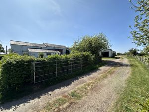 Photo 3- click for photo gallery